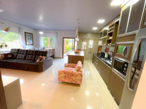 Casa com 3 Suítes em Urubici